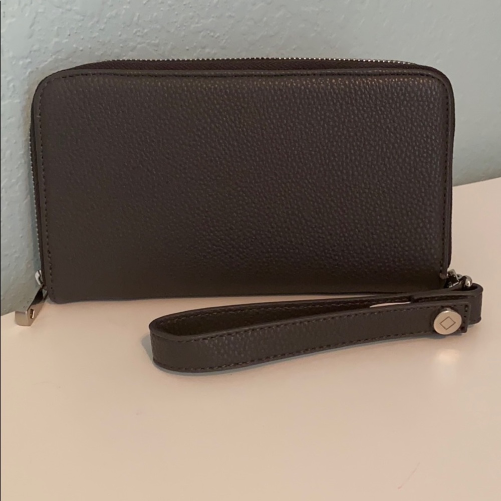 Thirty One All about the Benjamins Wallet